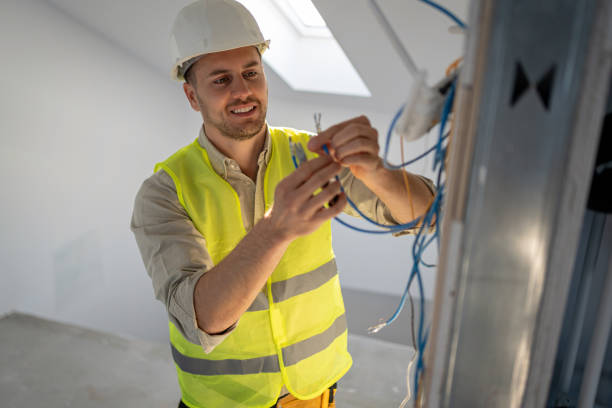 Professional Electrician in Navarre, OH